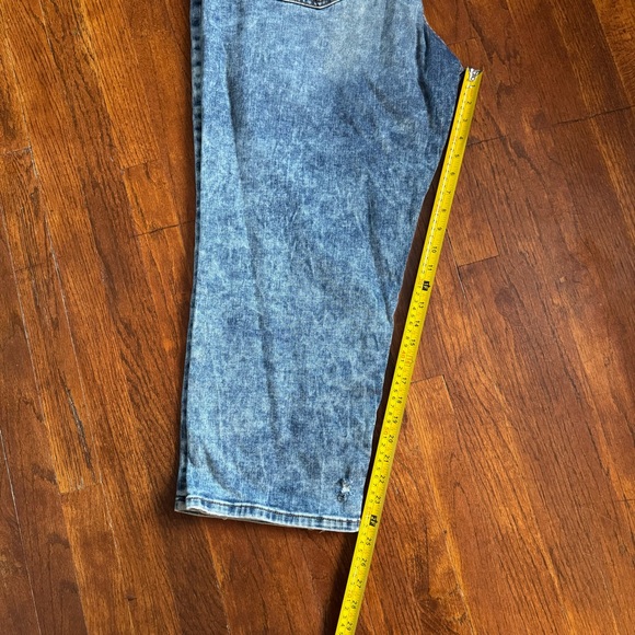 Kut From the Kloth Naomi Girlfriend Ankle Straight Leg Distressed Jeans - Picture 13 of 15